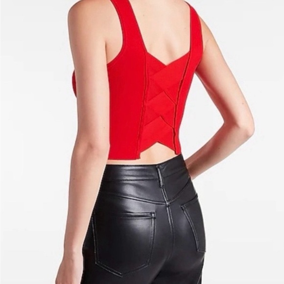Express Bodycon / Body Contour Cropped
Top in Red. Criss Cross Back. Size XL - Picture 2 of 5